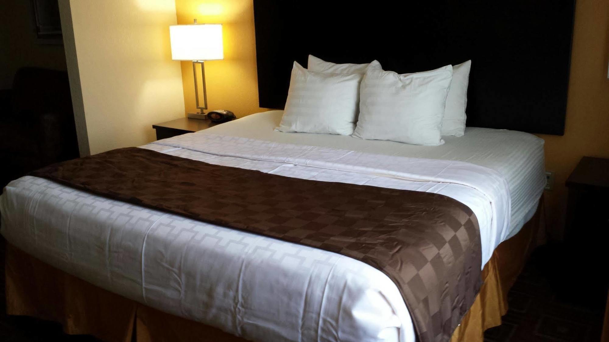 Paradise Inn & Suites Towanda Ngoại thất bức ảnh